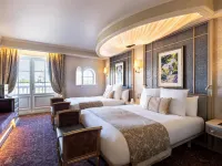 Disneyland Hotel Hotels in Chessy