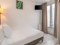โรงแรมลักซอร์ โรงแรมในIssy-les-Moulineaux