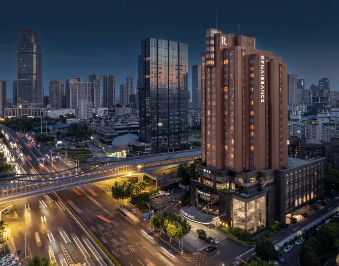 우한 광밍 르네상스 호텔