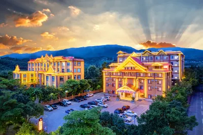 Geng Ma Jin Peacock Hotel Hotels near Gengma Nationality Museum