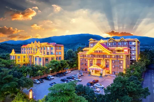Geng Ma Jin Peacock Hotel Hotels in Gengma