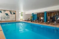 Vienna House Easy Frankfurt Airport Kelsterbach by Sunday Hotels - Pools