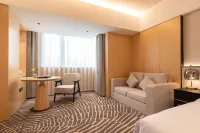 Xing Zhou Hotel Hotels near Weiyuan Park