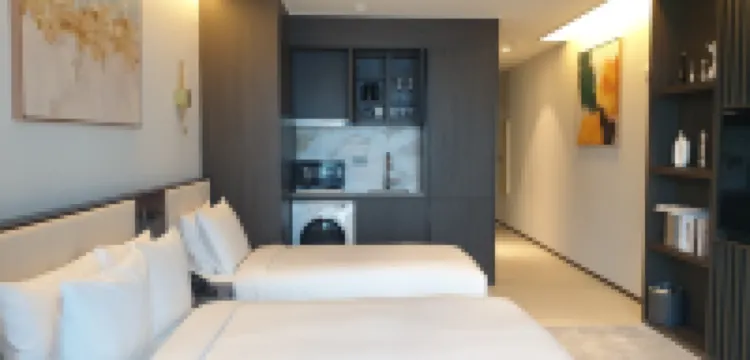 เวฟ เอ็ม โฮเทล อีสต์ โรงแรมใน