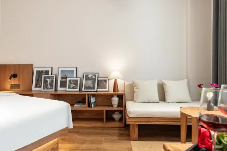 Wangle Resort Hotel (Zhanggong Bridge Gourmet Street)