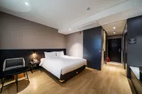 Rivertain Hotel Gyeongju