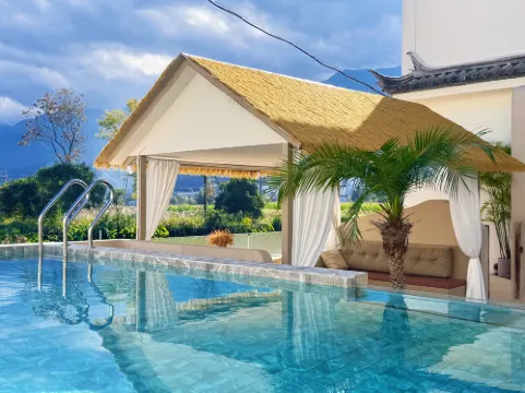 大理依詩曼度假民宿（洱海S灣生態廊道店）