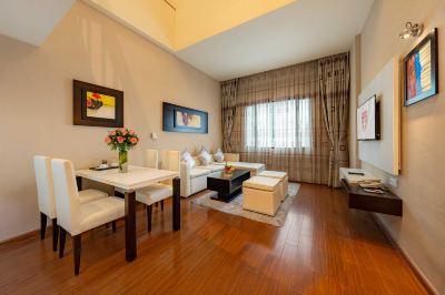 アパートメント サイゴン プリンス ホテル(旧ダクストン ホテル サイゴン)の写真