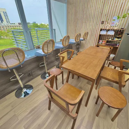 Walnut BnB  (Whole House Rental Available)