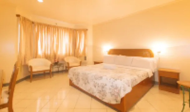 Royal Am Rei Hotel by RedDoorz