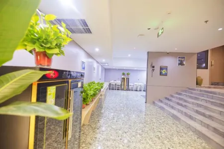 Big Wave Washing Sand·Future Hotel (Jianye Shopping Plaza Store) Отели в г. Вэйхуэй