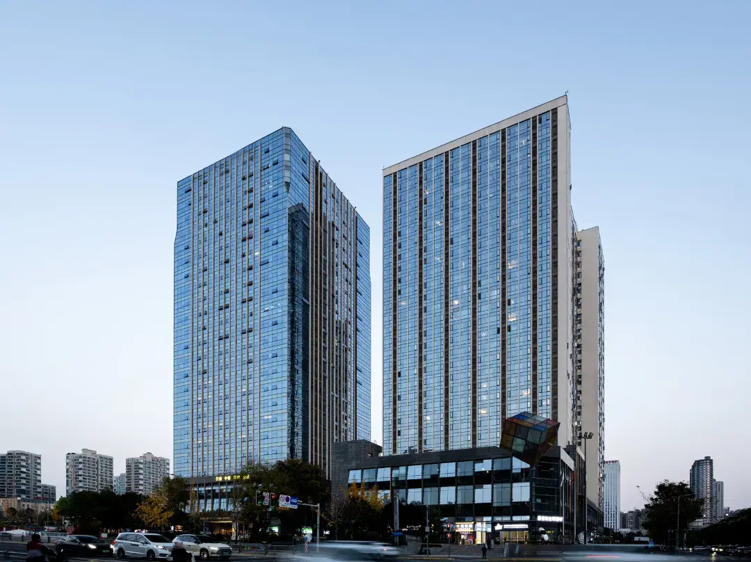 Splendid Avenue Dream Rubik's Cube Plaza 2 Unit 1 / F - 成都市