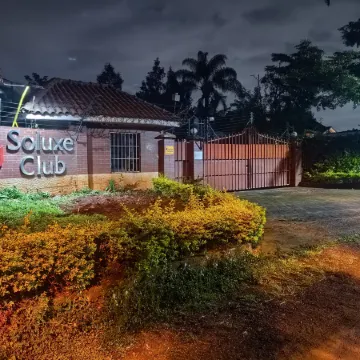 Soluxe Club Отели рядом с достопримечательностью «Посольство Нидерландов»