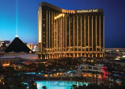 Mandalay Bay Resort and Casino Hotel in zona University of Nevada Cooperative Extension