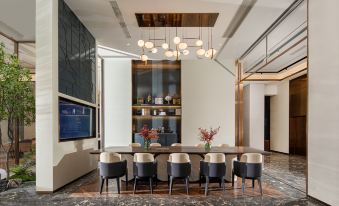 Yitel Collection Hotel (Lianyungang  Railway Station Hotel)