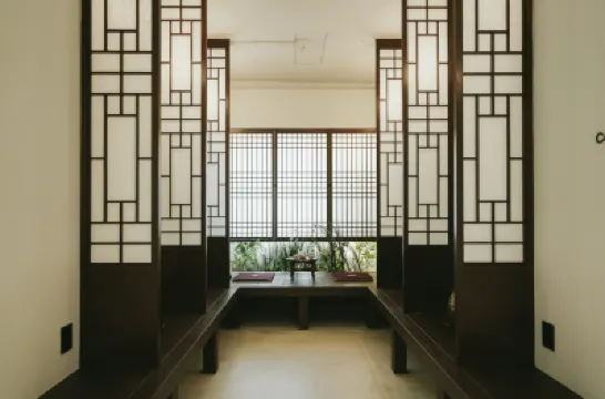 D.A.L Premium Capsule Hotel(WOMAN/MAN ONLY) Hotel dekat Dongdaemun Design Plaza