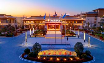 Lankao Fucheng Jianguo Hotel