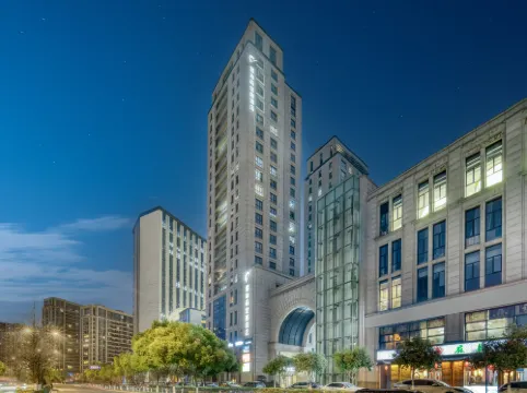 CIGLE BY LANDISON (HANGZHOU CITY WEST INTIME CANAL SPORTS PARK STORE)