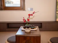 Luming Xuan Siheyuan Homestay (Datong Ancient City Branch) Hotels near Datong Drum