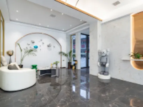 Wuyue Yangguang Hotel (Hengyang Railway Station) Hoteles en Hengyang