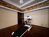 Luming Xuan Siheyuan Homestay (Datong Ancient City Branch) Hotels near Datong Drum