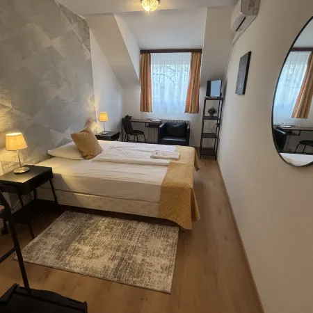 Hotel Gloria Budapest City Center Отели рядом с достопримечательностью «Стадион «Групама Арена»»