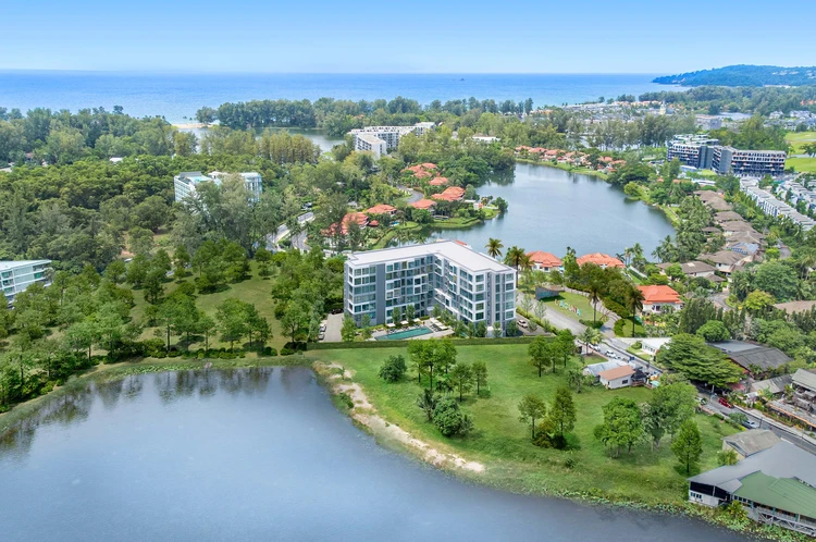 รูปภาพของLaguna Lakeside Residences