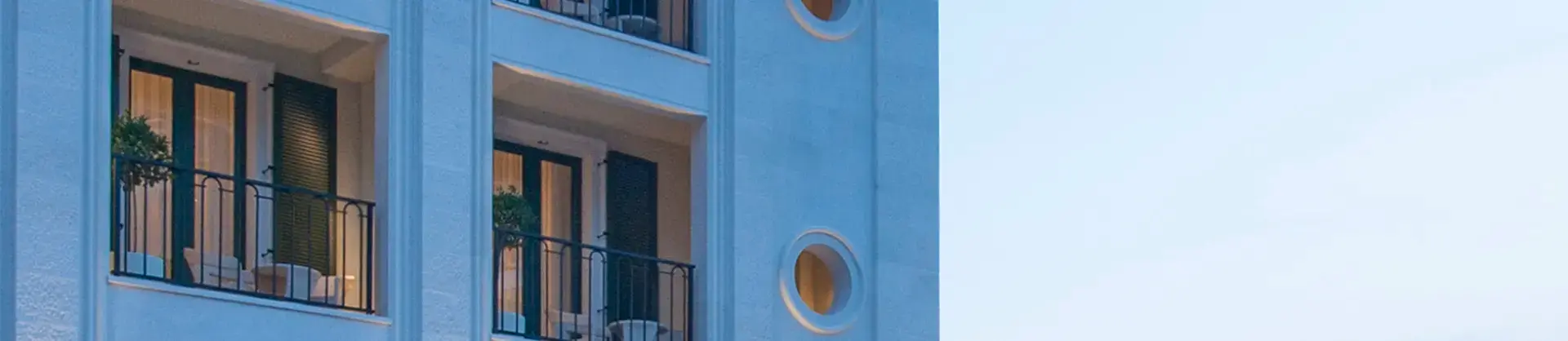 Four-Star Hotels