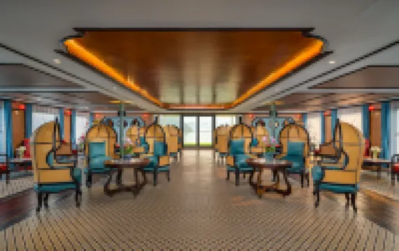 Indochine Grand Lan Ha Bay