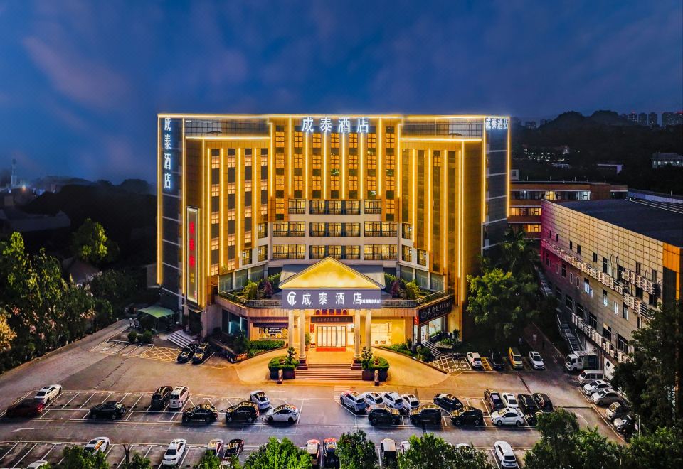 hotel overview picture