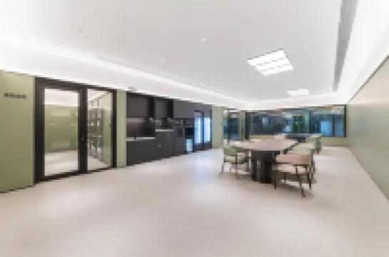 Hi Inn (Guangzhou Baiyun Airport Renhe Subway Station)