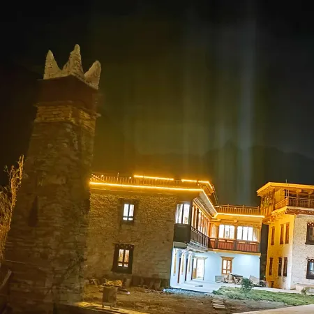 Danba Gehai Courtyard Homestay (Zhonglu Tibetan Village)