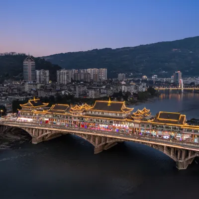 Thousands of miles to ride a bicycle to live in the other courtyard (Ya'an Covered Bridge Branch) Hotels near Yazhou Lounge Bridge