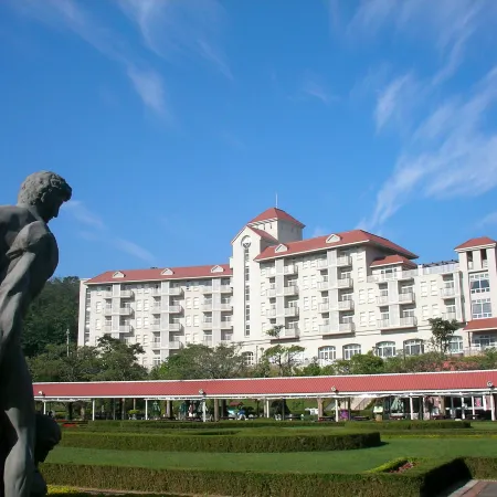 Westlake Resort Hotel