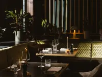 Hilton Vienna Plaza Hotels near Rathausplatz