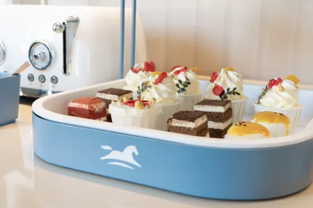 HanTing Hotel (Yumen Shidai Guangchang Municipal Government) Отели в г. Юймен