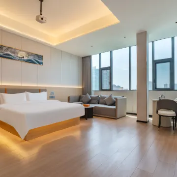 bozun hotle Hotels near Donghu Mountain Park