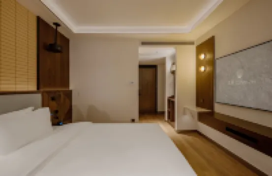 Guangzhi E-sports Hotel (Chongqing Beichengtianjie Guanyinqiao Pedestrian Street Branch)