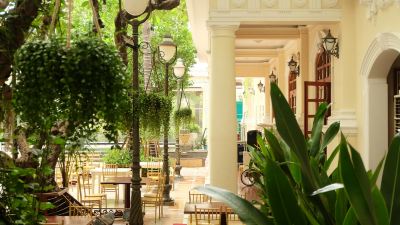 庭 ホテル コンチネンタル サイゴンの写真