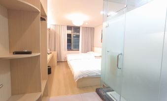 Shuifu Dongjin Business Hotel