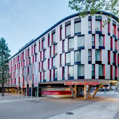 Hilton Garden Inn Stuttgart NeckarPark Hoteles cerca de Museo Mercedes-Benz