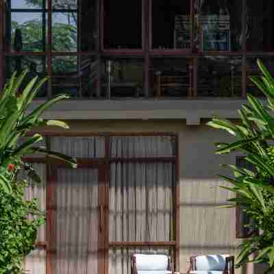 保護區度假村 - 尼泊爾奇特旺國家公園 Hotel Exterior