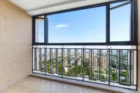 Triple HuanLee Hotel (Chengdu Jinsha Site Museum & Yipingtianxia Metro Station) Hotels near Huanglong National Scenic Area Administration