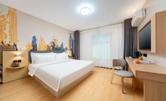 7 Days Hotel (Penglaige Street Dengzhou Road Market Branch, Penglai)‌