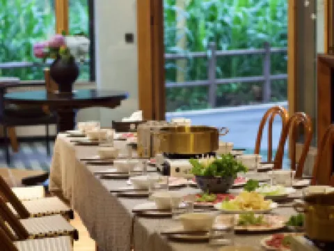 Jiuhuangshan Weijianshan Homestay Hotel di Provinsi Beichuan