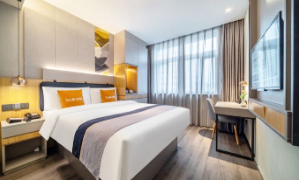 Homeinn Selected Hotel (Hangzhou Wulin Square Baoshanqiao Subway Station)