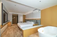 Jinqiyue Hotel (Gaoyang Yingbin Lu Road) Hotels near Gaoyang Station