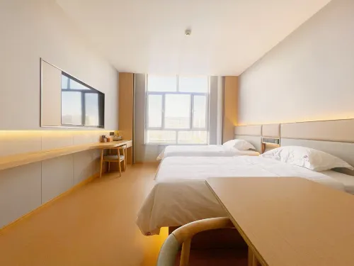 Guazhou Yinhai Yuehua Hotel Hotels in Guazhou