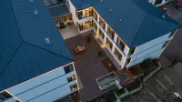 Floral hotel · Wutai Mountain Duicuige Homestay - วิวภูเขา