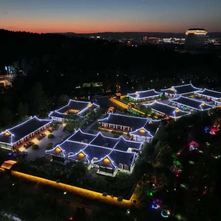 Huansen Miaoting Hotel(Yanji Korean Folk Village)